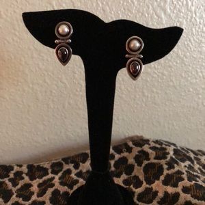 Freshwater pearl/garnet sterling silver earrings